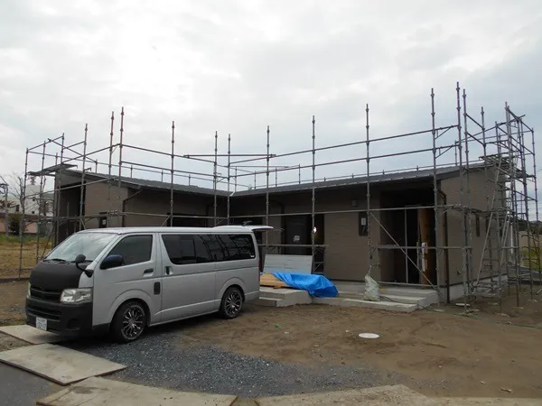 【東茨城郡大洗町 O様邸】破風板金＆雨樋取付け完了しました。